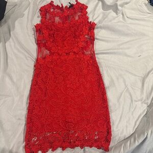 Red sleeveless lace dress